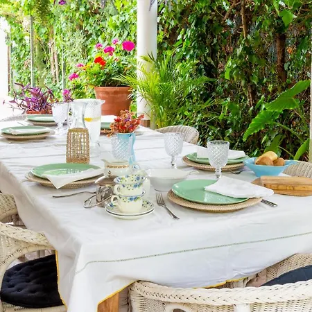 La Marina Villa